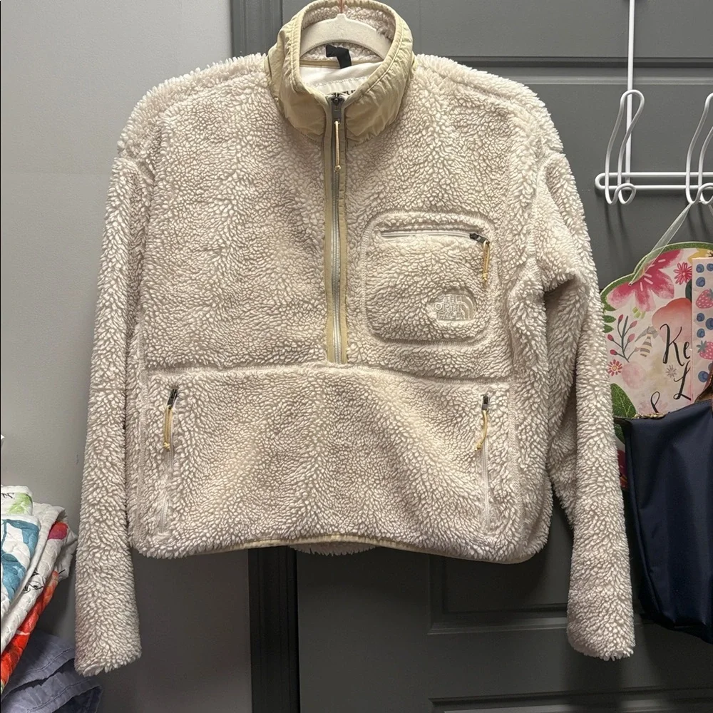 NORTH FACE cream tan neutral Sherpa cropped pullover crop jacket half zip - Picture 12 of 14